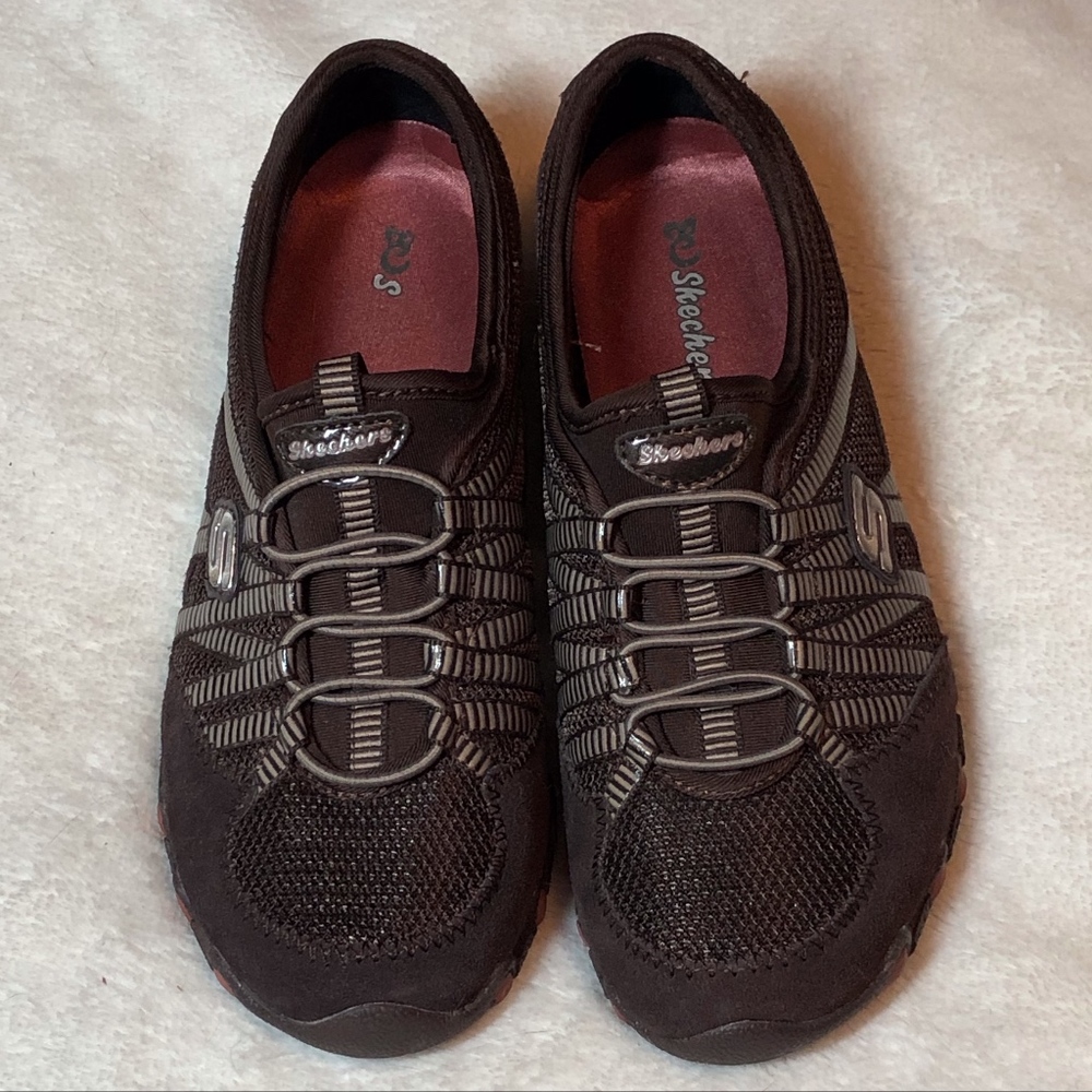 Skechers "Conversations" Brown Suede Sneaker